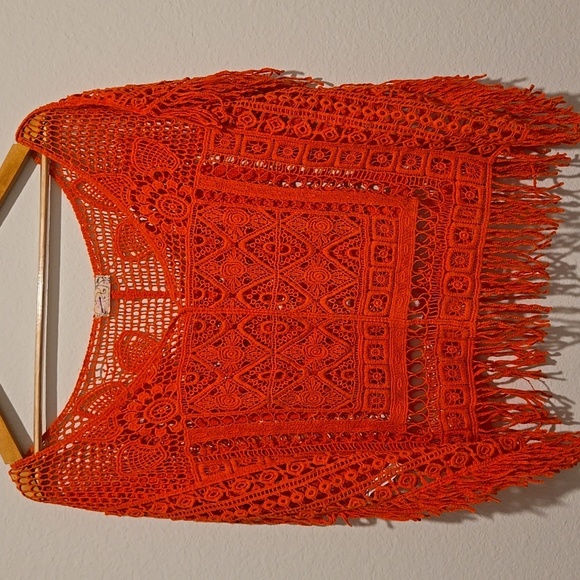 FREE PEOPLE CORAL Orange GEORGIA CROCHET HOBO FRINGE PONCHO TOP O/S Bohemian - Picture 5 of 7